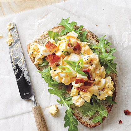 Egg Salad Sandwiches with Bacon and Sriracha Egg Salad Sandwiches with Bacon and Sriracha
