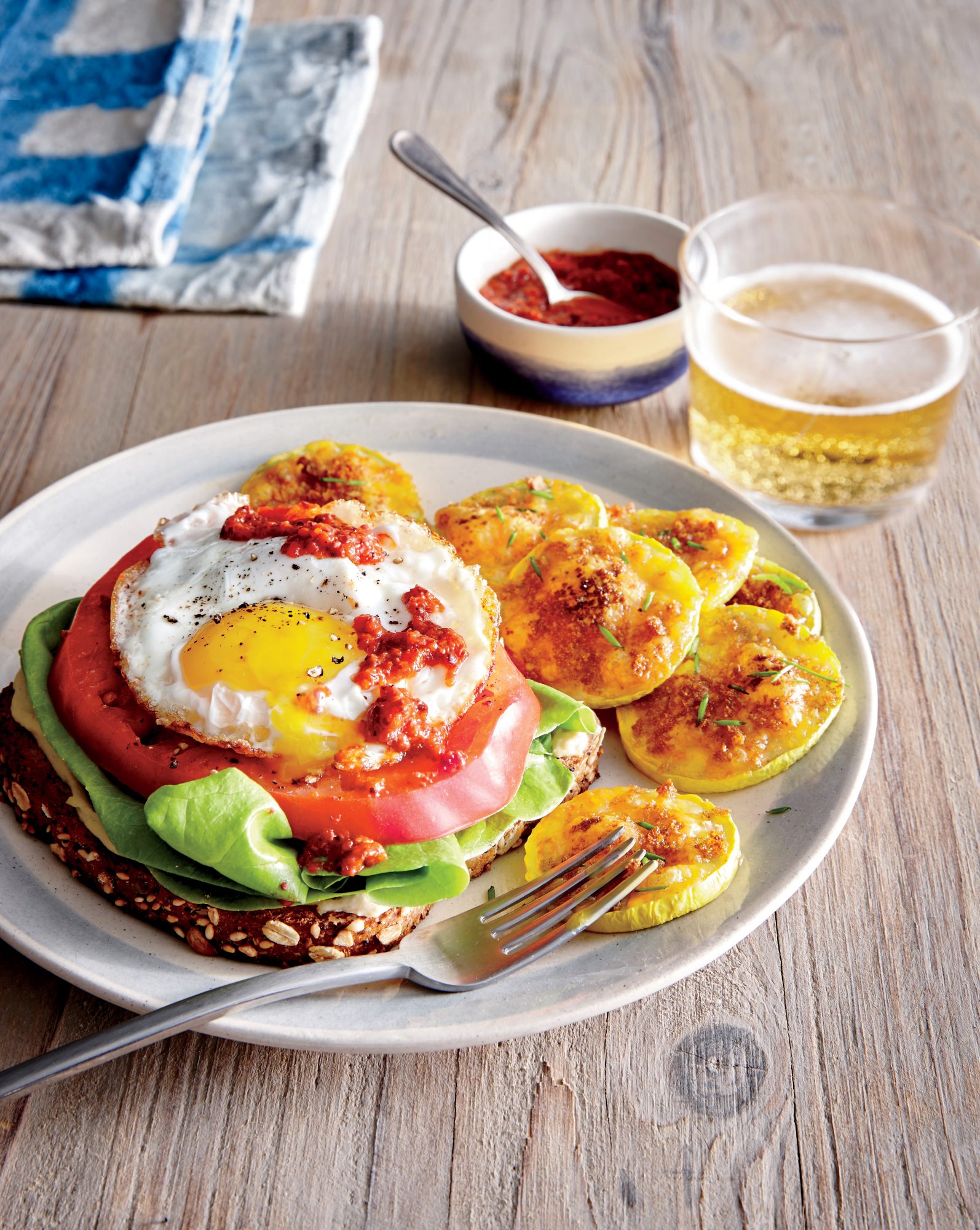 Egg and Tomato Open-Faced Sandwiches Egg and Tomato Open-Faced Sandwiches