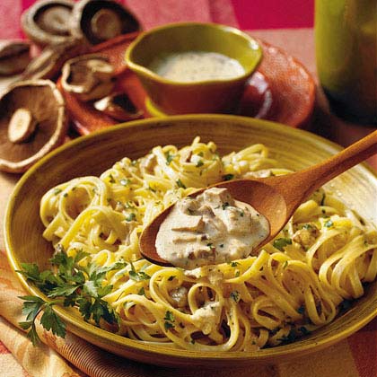 Fettuccine With Portobello-Alfredo Sauce Fettuccine With Portobello-Alfredo Sauce