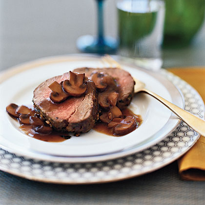 Roast Beef Tenderloin With Port-Mushroom Sauce Roast Beef Tenderloin With Port-Mushroom Sauce