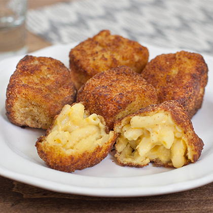 Fried Mac & Cheese Bites