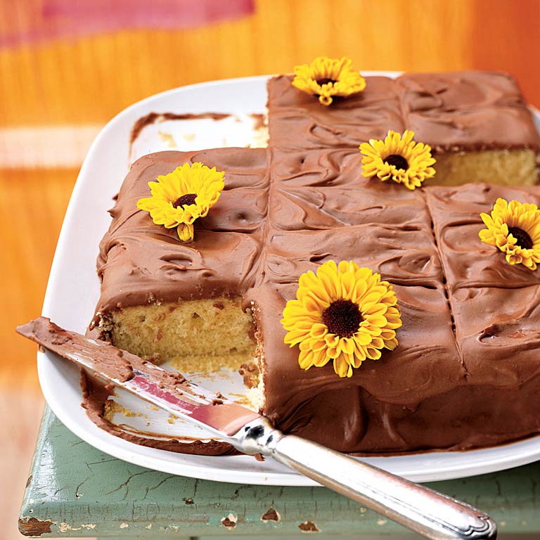 Yellow Sheet Cake with Chocolate Frosting Yellow Sheet Cake with Chocolate Frosting