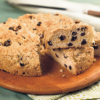 Irish Soda Bread with Raisins Irish Soda Bread with Raisins
