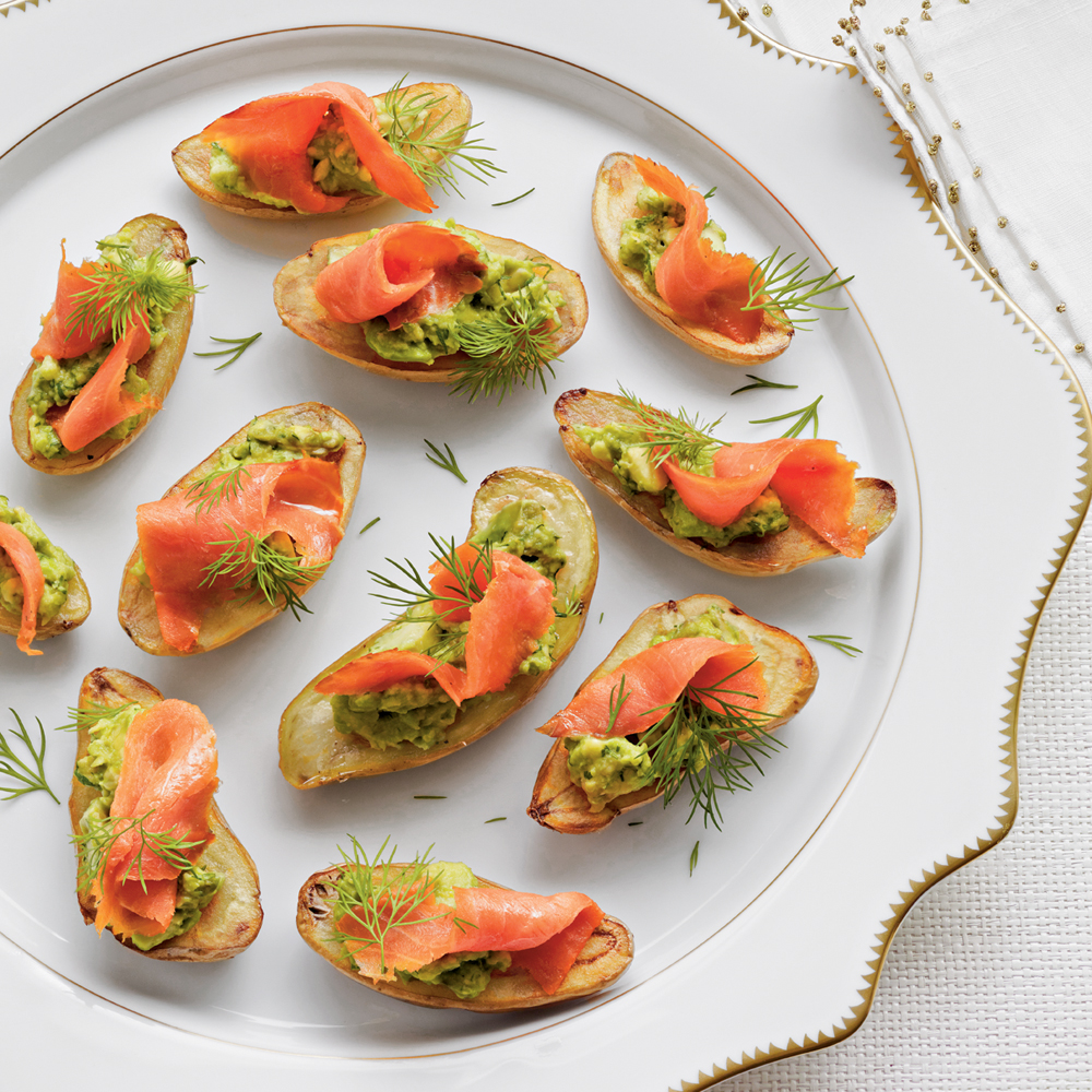 Fingerling Potatoes with Avocado and Smoked Salmon Fingerling Potatoes with Avocado and Smoked Salmon