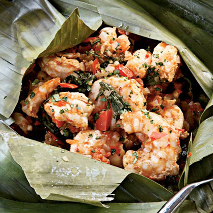 Grilled Shrimp in Banana-leaf Pouch Grilled Shrimp in Banana-leaf Pouch