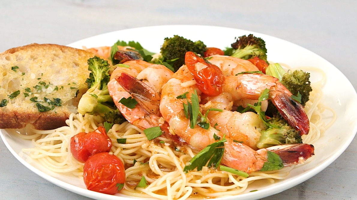 Sheet-Pan Shrimp Scampi with Broccoli and Tomatoes Sheet-Pan Shrimp Scampi with Broccoli and Tomatoes