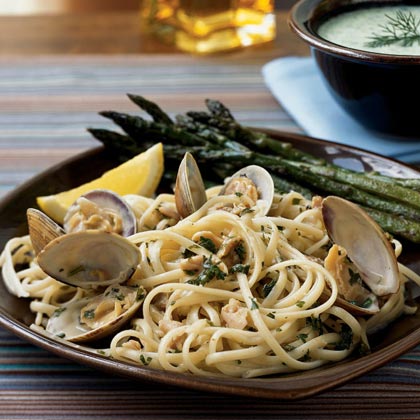 Linguine with Clam Sauce Linguine with Clam Sauce
