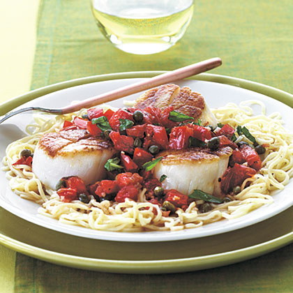 Scallops with Capers and Tomatoes Scallops with Capers and Tomatoes