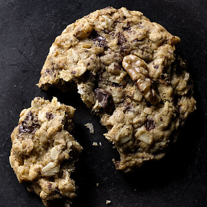 Chocolate Chunk and Walnut Oatmeal Cookies Chocolate Chunk and Walnut Oatmeal Cookies