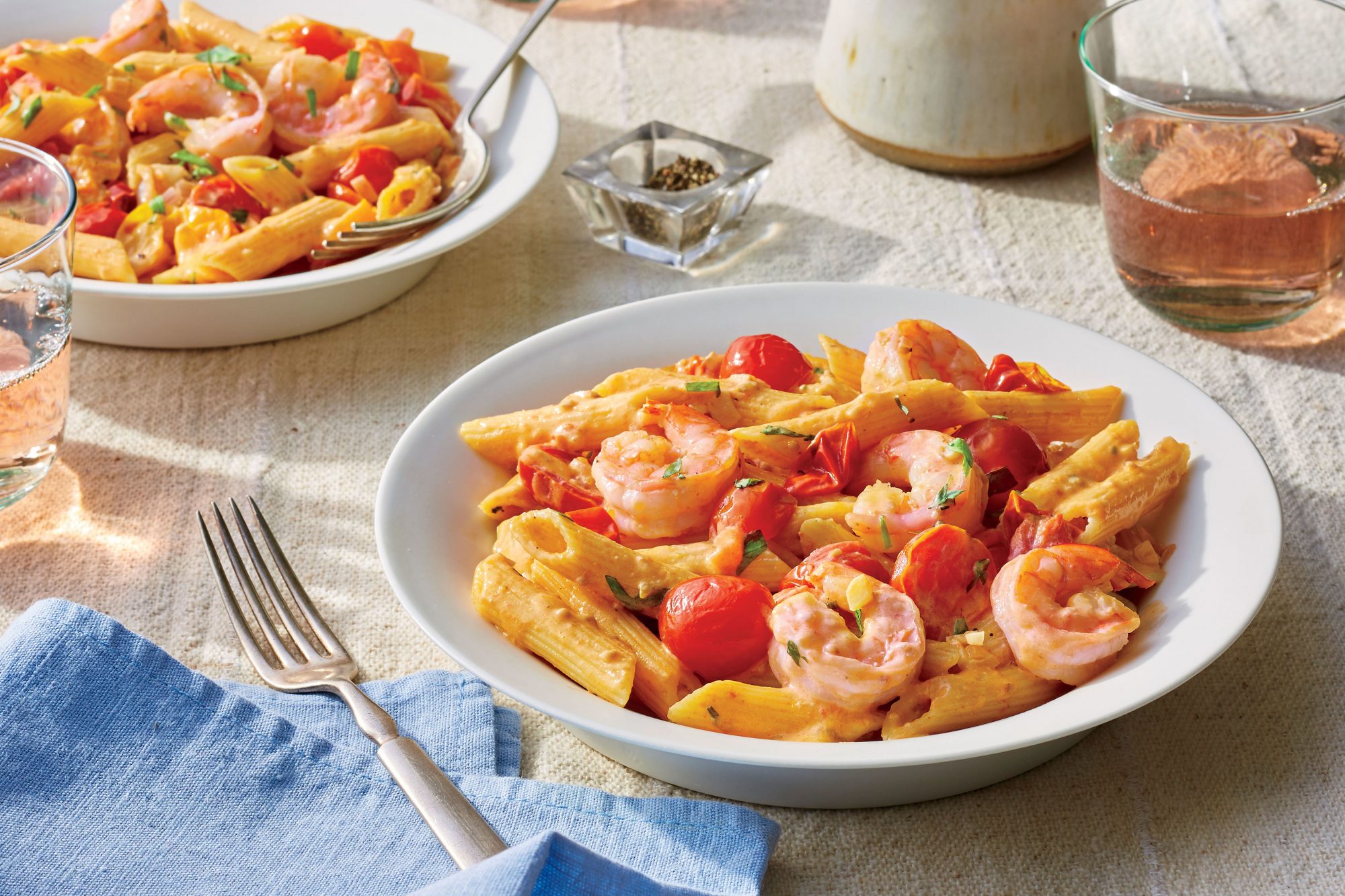 Pasta with Shrimp and Tomato Cream Sauce