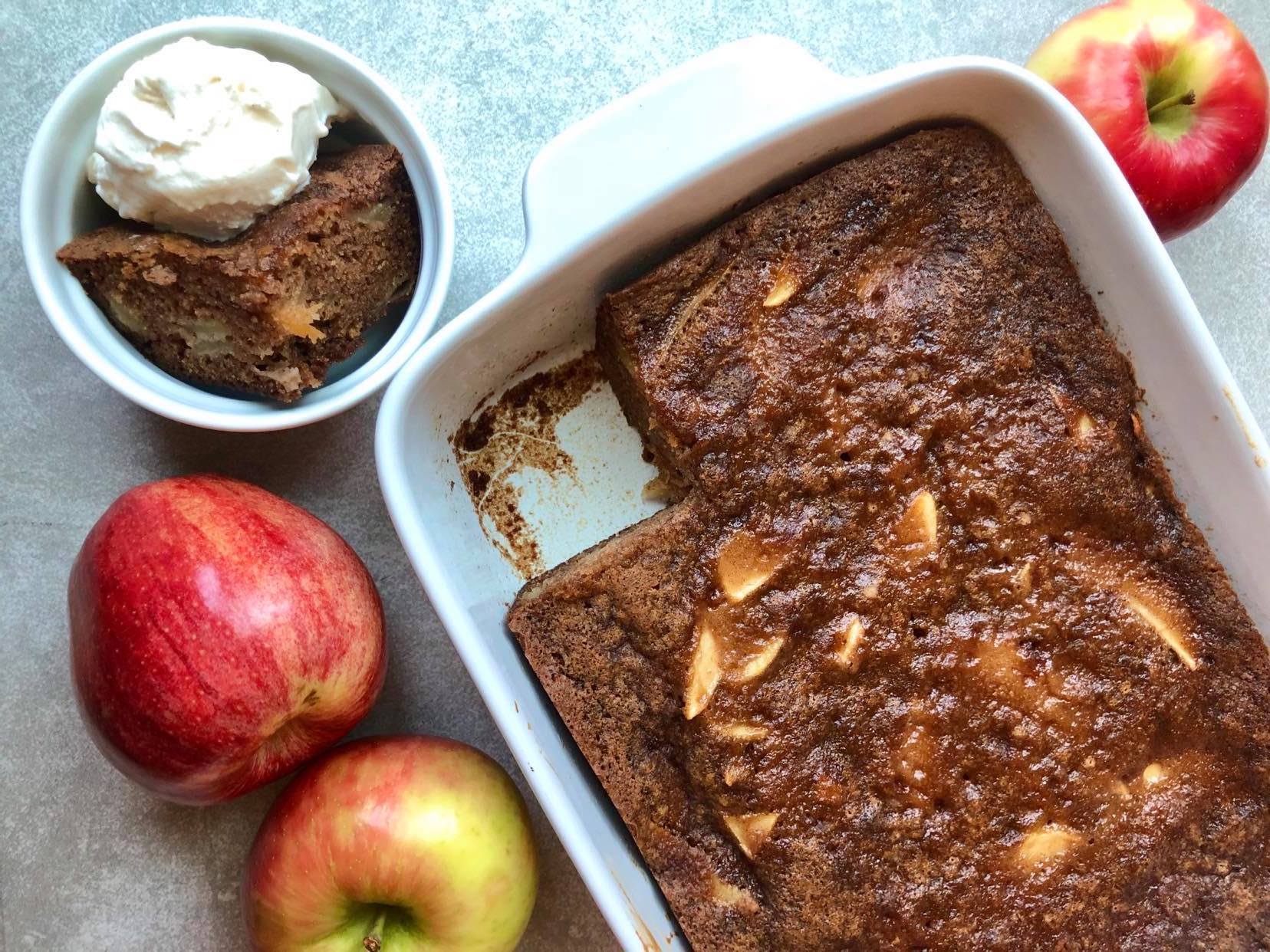 Easy One-Bowl Apple Cake Easy One-Bowl Apple Cake