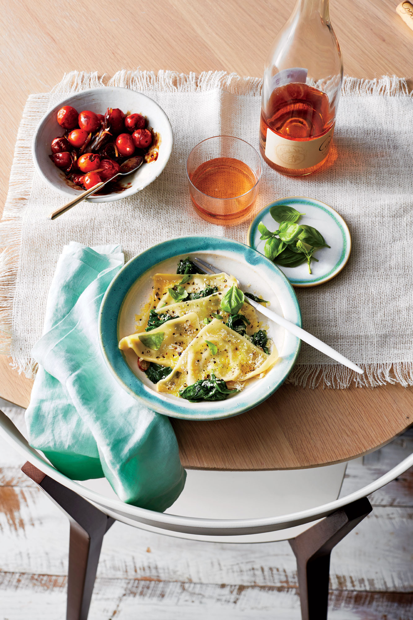 Basil-Ricotta Ravioli with Spinach Basil-Ricotta Ravioli with Spinach