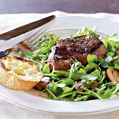 Filet Mignon with Arugula Salad Filet Mignon with Arugula Salad