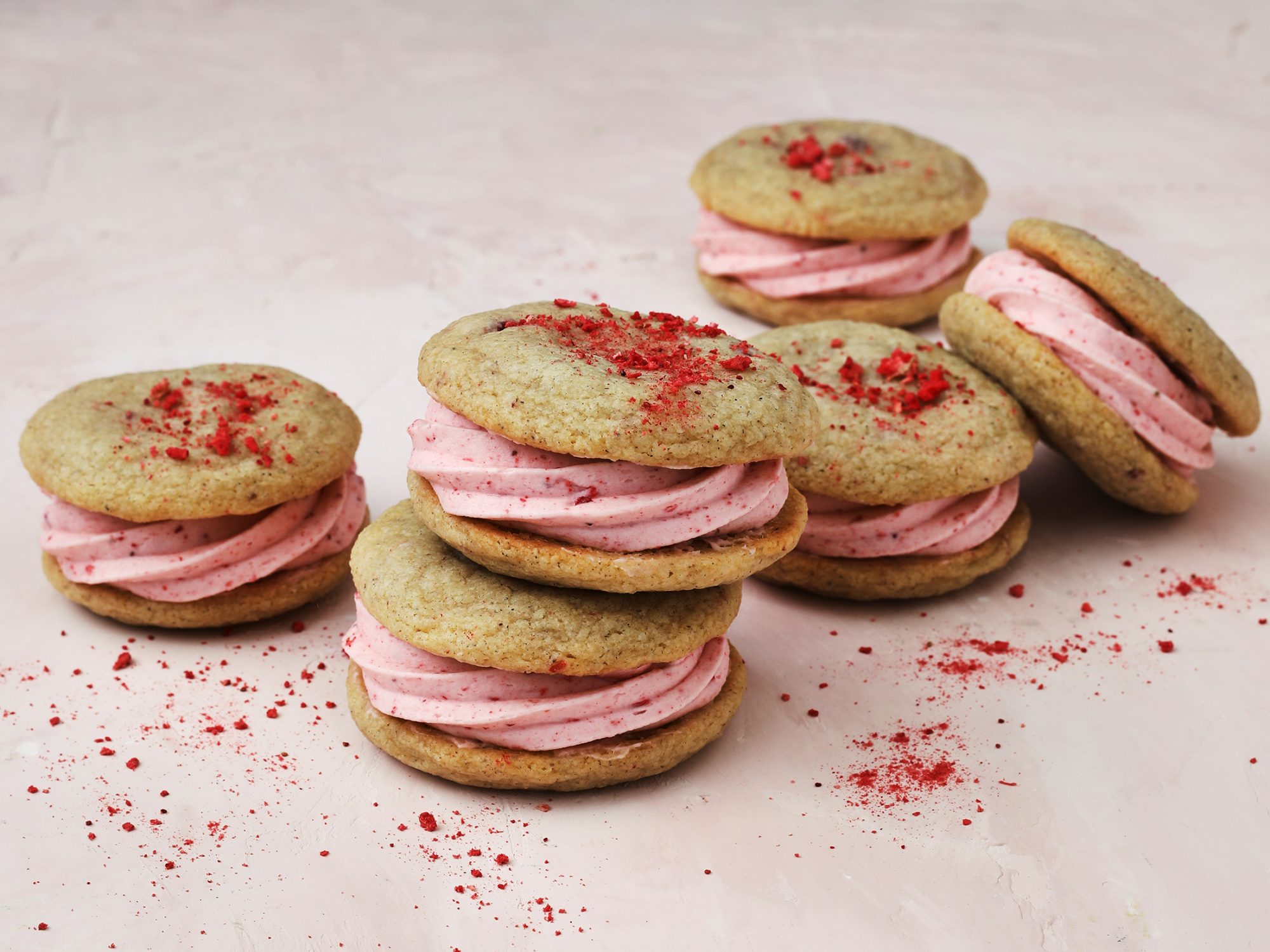 Cake Mix Sandwich Cookies with Strawberry Buttercream Cake Mix Sandwich Cookies with Strawberry Buttercream