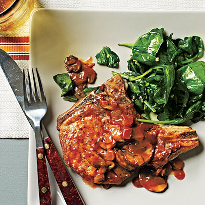 Pork Chops with Grits and Red-Eye Gravy Pork Chops with Grits and Red-Eye Gravy