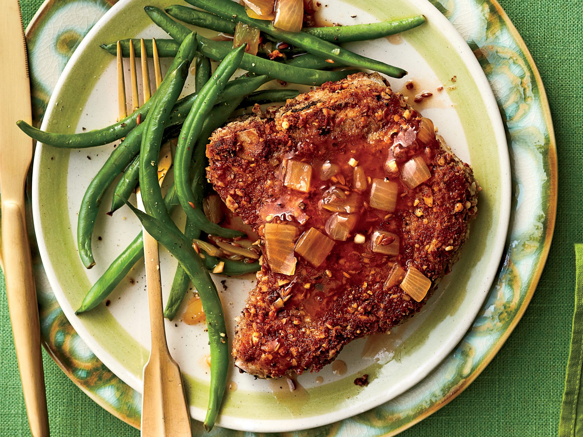Pecan-Breaded Pork Chops with Beer Sauce