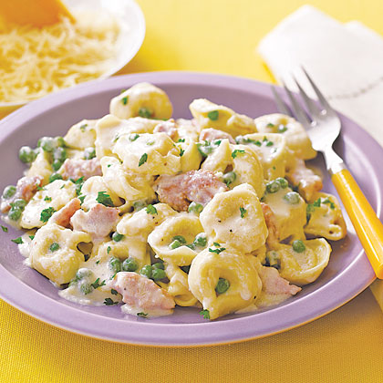 Tortellini with Ham and Peas Tortellini with Ham and Peas