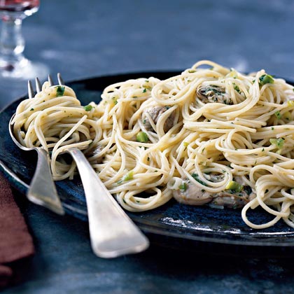 Oysters over Angel Hair