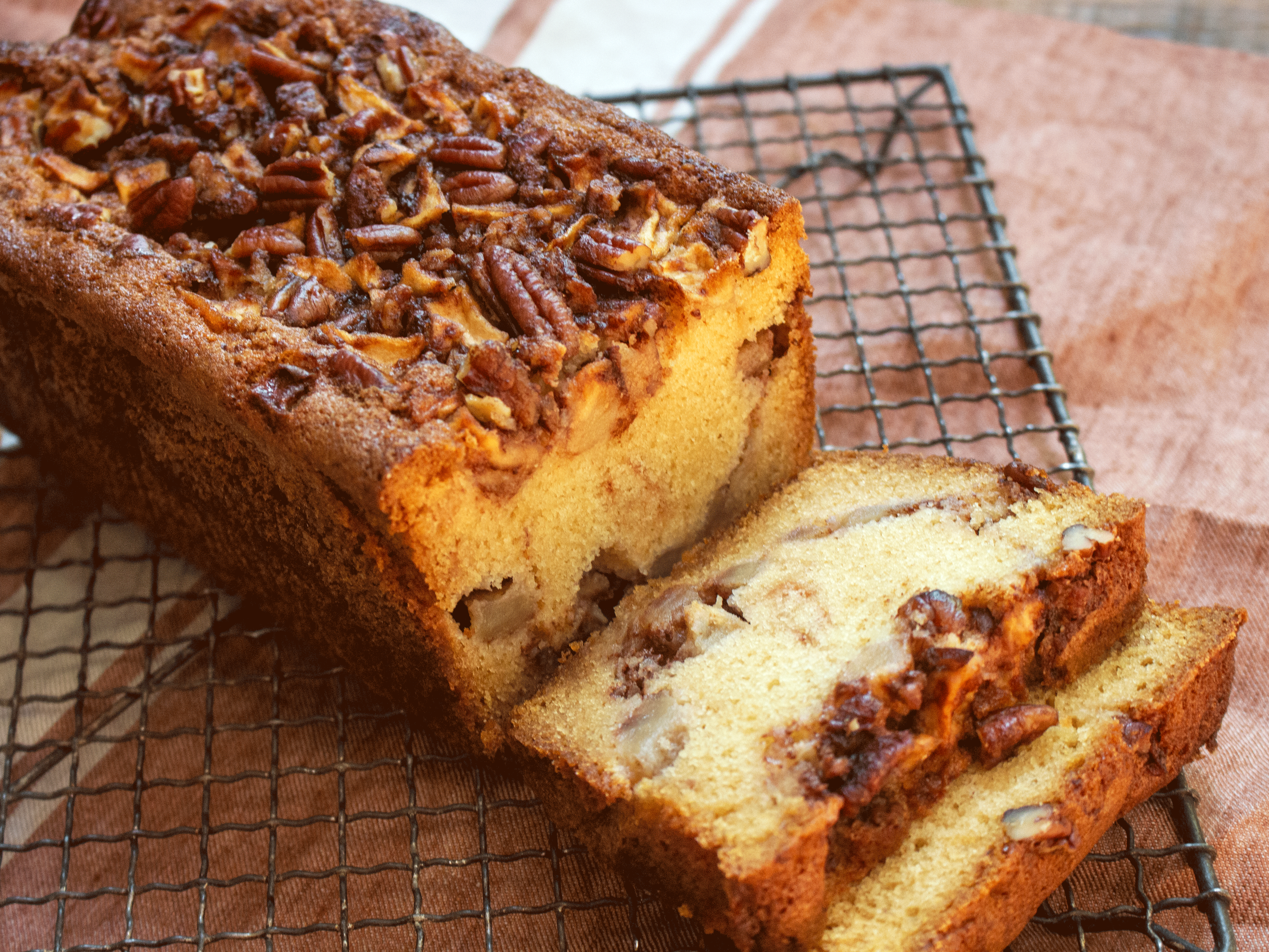 Apple Cinnamon Bread Apple Cinnamon Bread