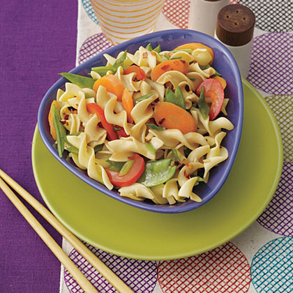 Stir-Fried Egg Noodles with Vegetables