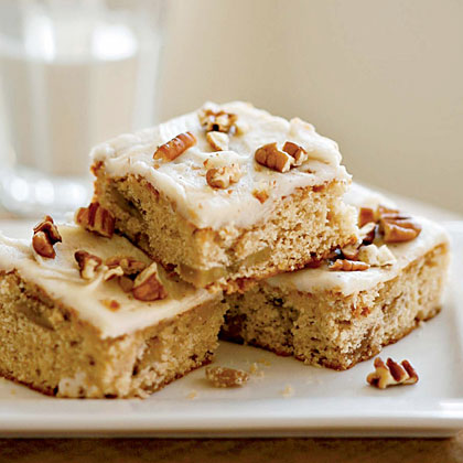 Roasted Banana Bars with Browned Butter–Pecan Frosting Roasted Banana Bars with Browned Butter–Pecan Frosting
