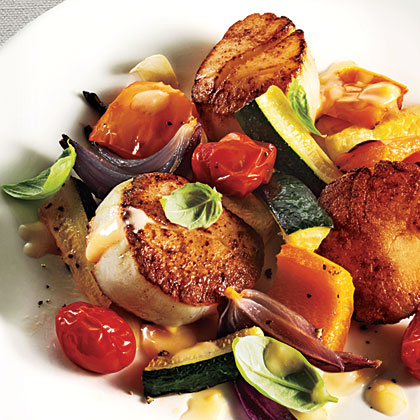 Seared Scallops with Summer Vegetables and Beurre Blanc Seared Scallops with Summer Vegetables and Beurre Blanc
