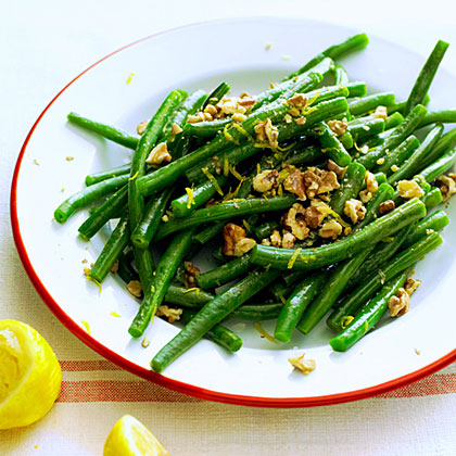 Green Beans with Lemon and Walnuts